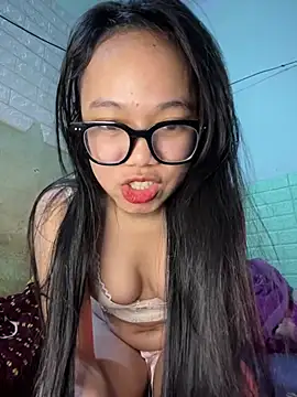 Leeeiu 网络视讯表演