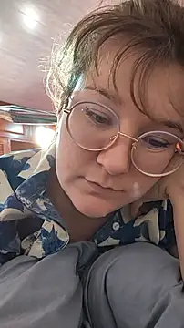 HunnyyLove Chat XXX in diretta