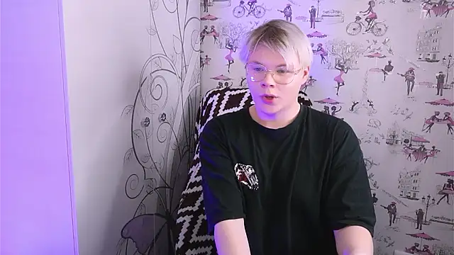 Brian_Mils élő XXX-chatje