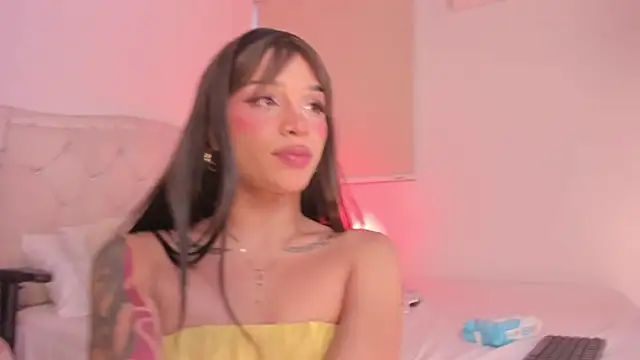 Zamblissett's Live XXX Chat