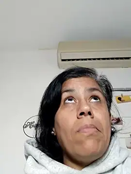 Chat +18 de Molly_newman6 ao vivo