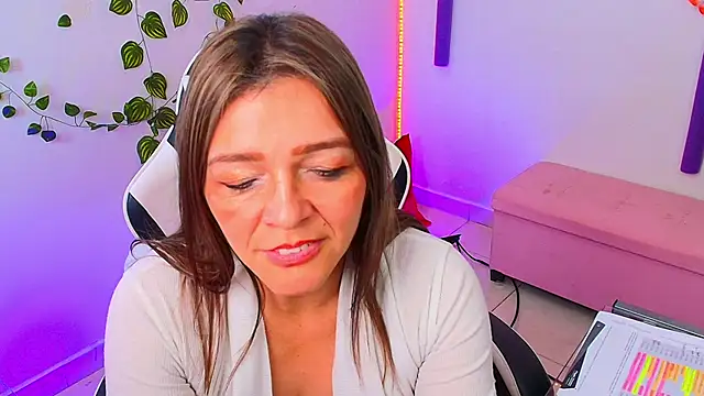 Carol_Miss2: απευθείας συνομιλία ΧΧΧ