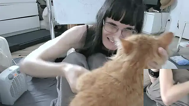 XXX chat uživo modela CeriseLapine
