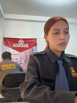 Emily-7_'s Live XXX Chat