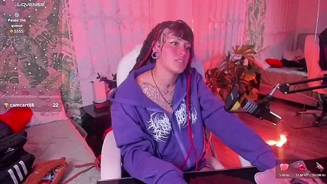 Онлайн чат XXX _sharlotte777