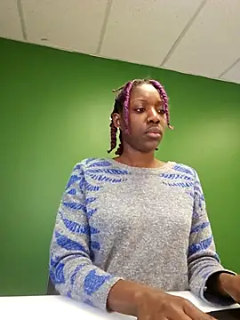 Chatroom XXX en direct de oliviaprettypussy