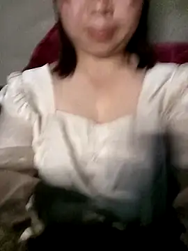 julybe's Webcam Show