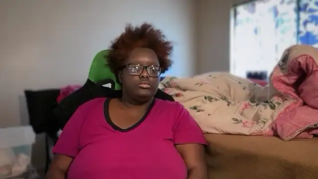 -Yagurlwest: απευθείας συνομιλία ΧΧΧ