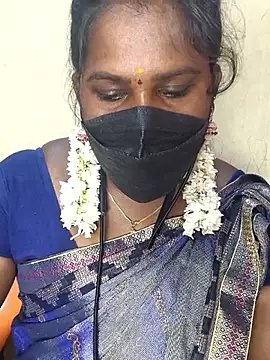 Tamil_flowergril 即時 XXX 聊天