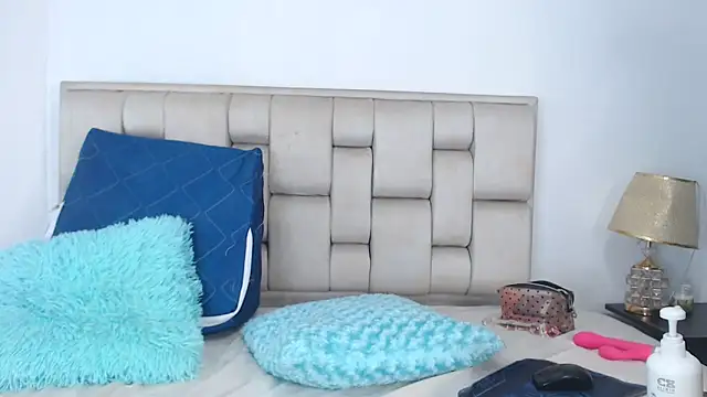 Ambar-Collins69 Chat XXX live