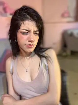 Онлайн чат XXX SandyPink_