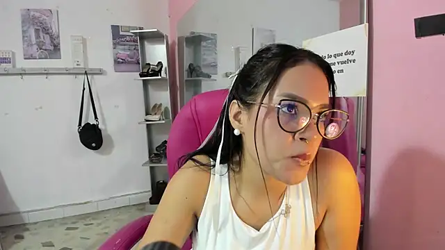 Chat XXX Live CAMILA--REY