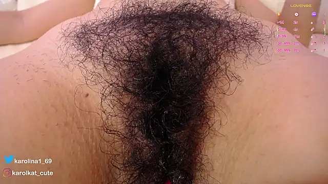 Karolina_1 élő XXX-chatje