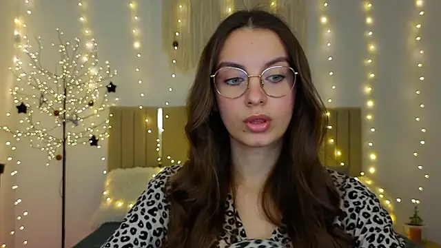 Real_cutie1's Webcam Show