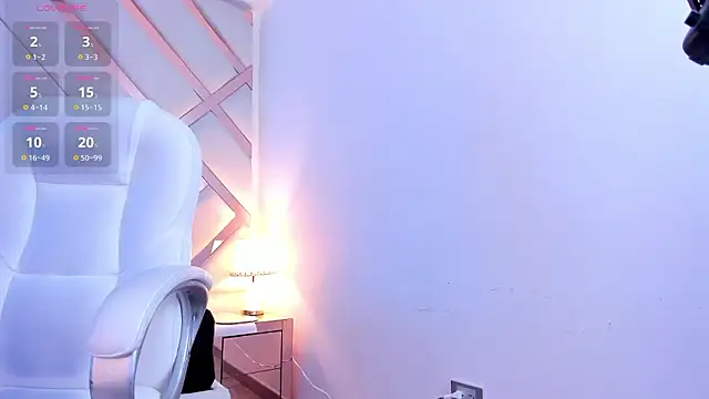 Chat +18 de Alison_vegaa ao vivo