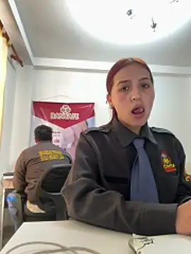 Emily-7_'s Webcam Show