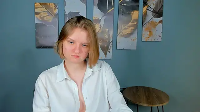 LilianSwall's Live XXX Chat