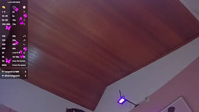 elodie_walker's Live XXX Chat