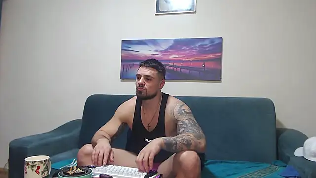 Tiberius_hunk's Live XXX Chat