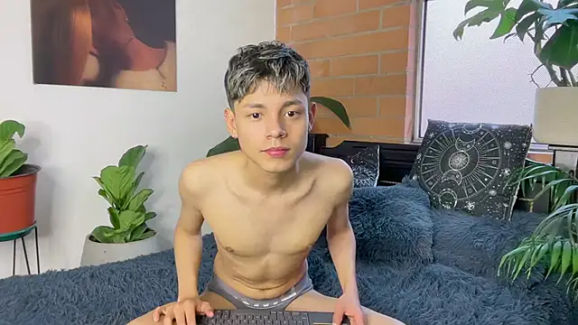 Andy_Belier23 即時 XXX 聊天