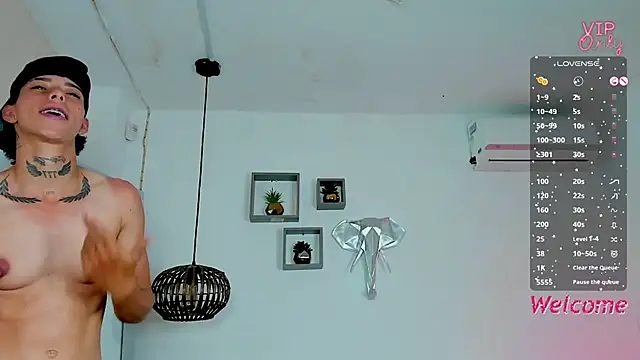 AmberAdams_ – Live XXX-chat