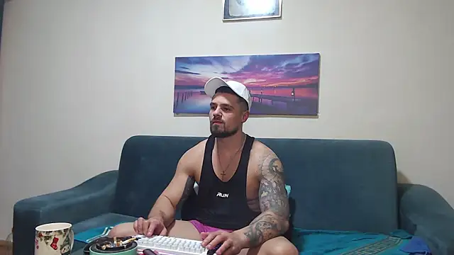 Tiberius_hunk Obrolan Langsung XXX