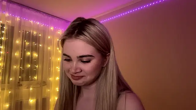 KariJarecke's Live XXX Chat