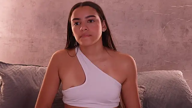 Nicky_and_Blake's Live XXX Chat