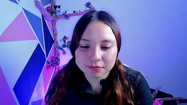 little_emma0 – Naživo XXX chat