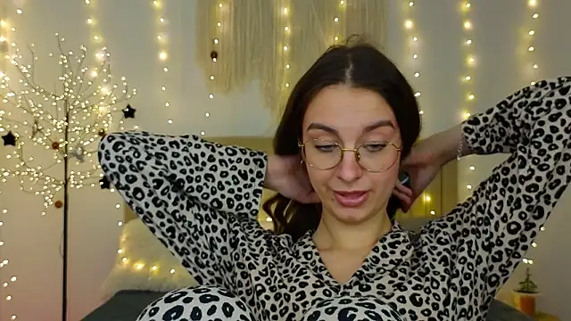 Real_cutie1's Live XXX Chat