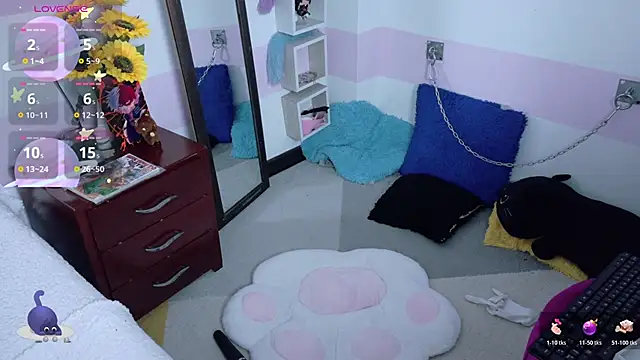 Catwhite_: онлайн-секс-чат