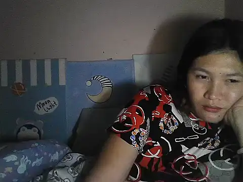 leamorenaのライブXXXチャット