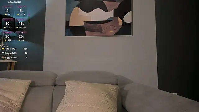 XXX chat uživo modela MilaVelvet_