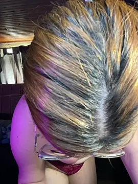 Czat XXX na żywo – CoraVibes