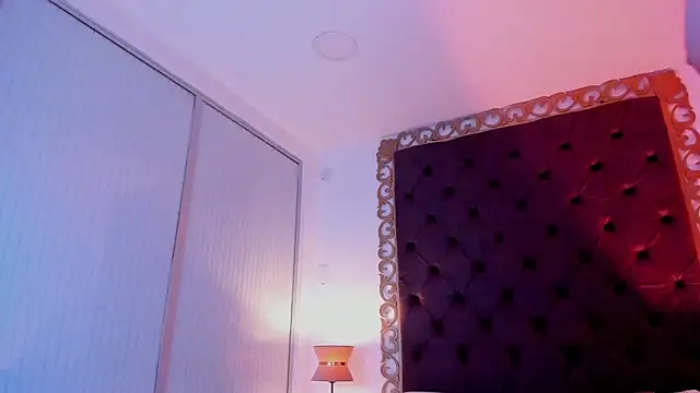 Živý XXX chat EmmaaCastro