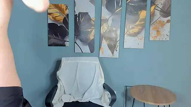 LilianSwall's Live XXX Chat