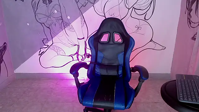 XXX chat uživo modela mynxii_petite