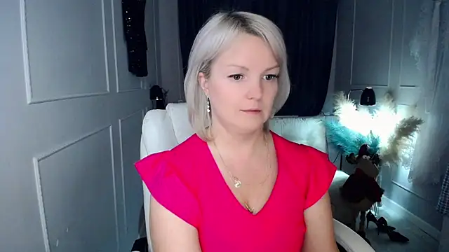 دردشة Juarnea الجنسية المباشرة