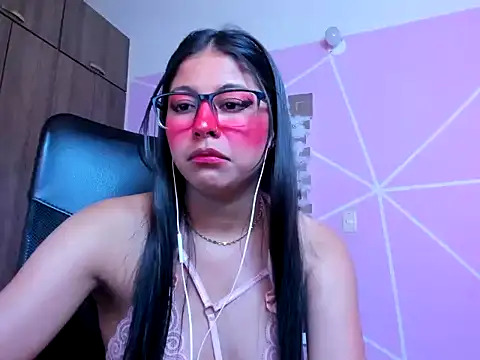 _ALLYSON18_'s Live XXX Chat