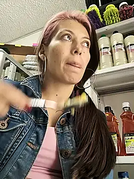 Tefannyy_'s Live XXX Chat