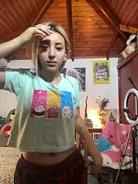 cuteweed420 Live XXX-Chat