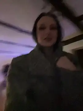 BlueVelvetBat Chat XXX in diretta