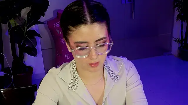 LiLLiAnderson: απευθείας συνομιλία ΧΧΧ