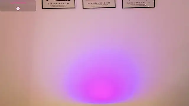 Živý XXX chat VinnieSerrano