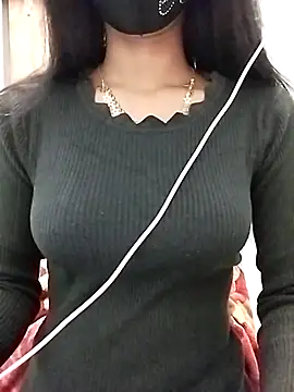 Ratri-Biswas' Live XXX Chat