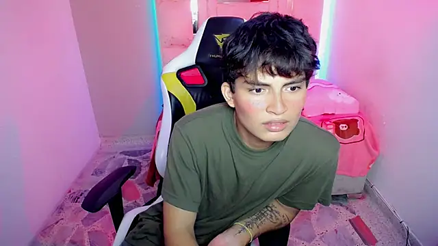 Green_XoX's Webcam Show