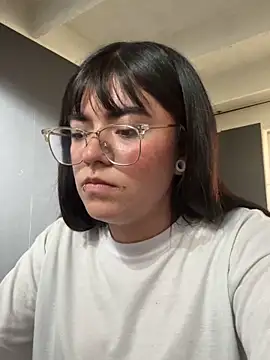 AngieRousse_: απευθείας συνομιλία ΧΧΧ