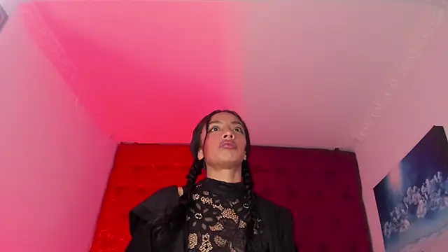 Chatroom XXX en direct de RoxaneBons