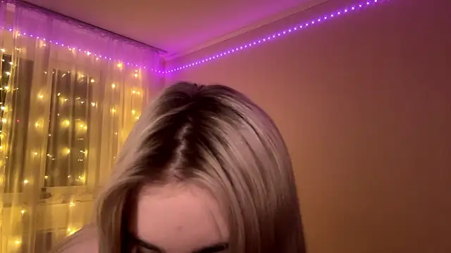 KariJarecke webcam show