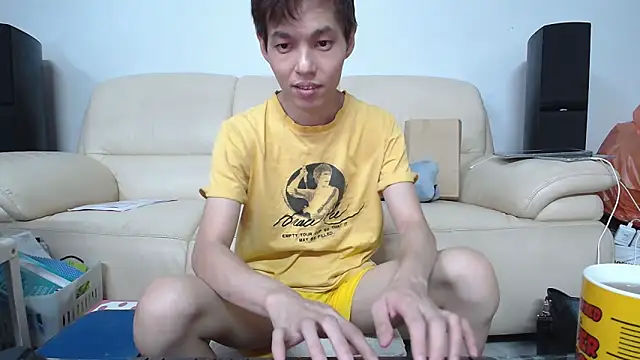 andrewooi's Live XXX Chat